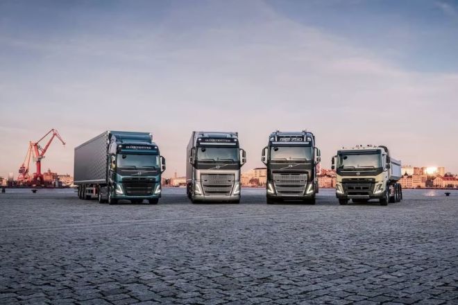 volvotrucks.jpg